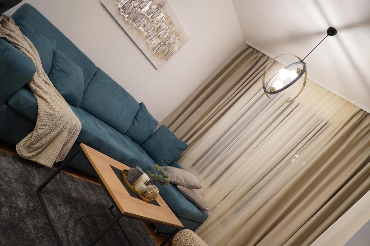 Belle Vie Apartment *