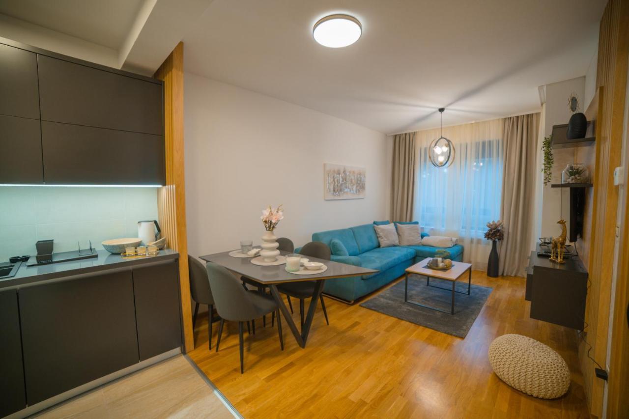 Belle Vie Apartment *
